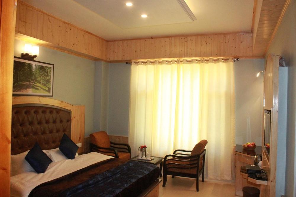 Hotel Bodh International Manāli Extérieur photo